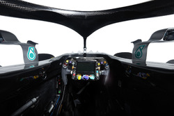 Kokpit Mercedes AMG F1 W09
