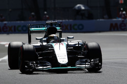 Lewis Hamilton, Mercedes AMG F1 W07 Hybrid