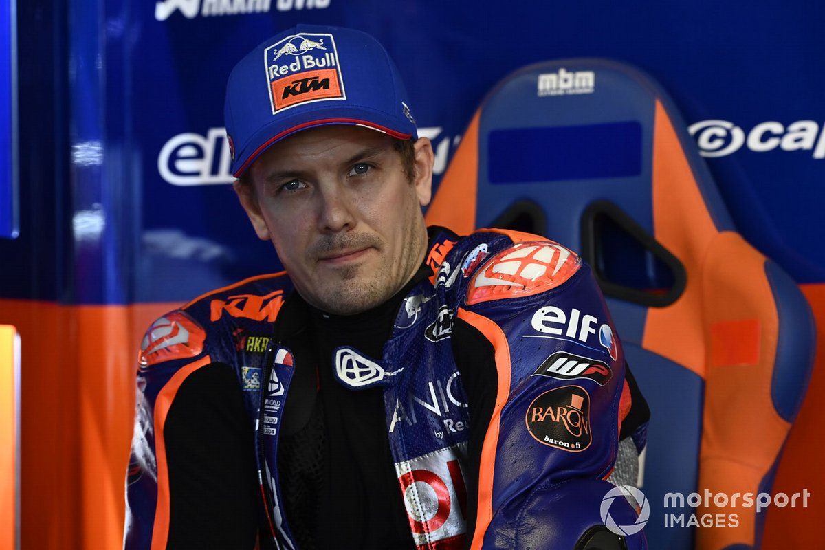 Mika Kallio saat turun untuk Tim Red Bull KTM Tech 3 di GP Portugal 2020 lalu. Kallio kembali menjadi test rider dan pembalap ketiga untuk MotoGP 2021 nanti.