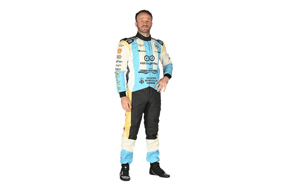 Agustín Canapino, Juncos Hollinger Racing, monex especial para Indy500 de la seleccion de Argentina de Futbol