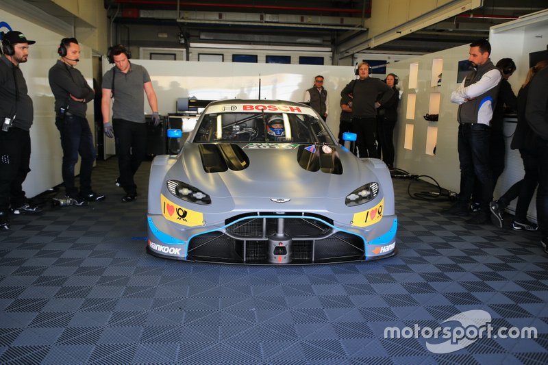 Paul Di Resta, R-Motorsport Aston Martin Vantage DTM