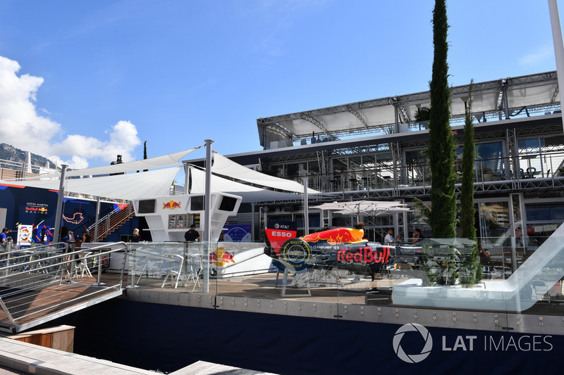Red Bull Racing Energy Station
