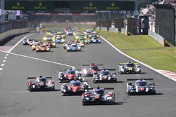 Start: #8 Audi Sport Team Joest Audi R18 e-tron quattro: Lucas di Grassi, Loic Duval, Oliver Jarvis leads