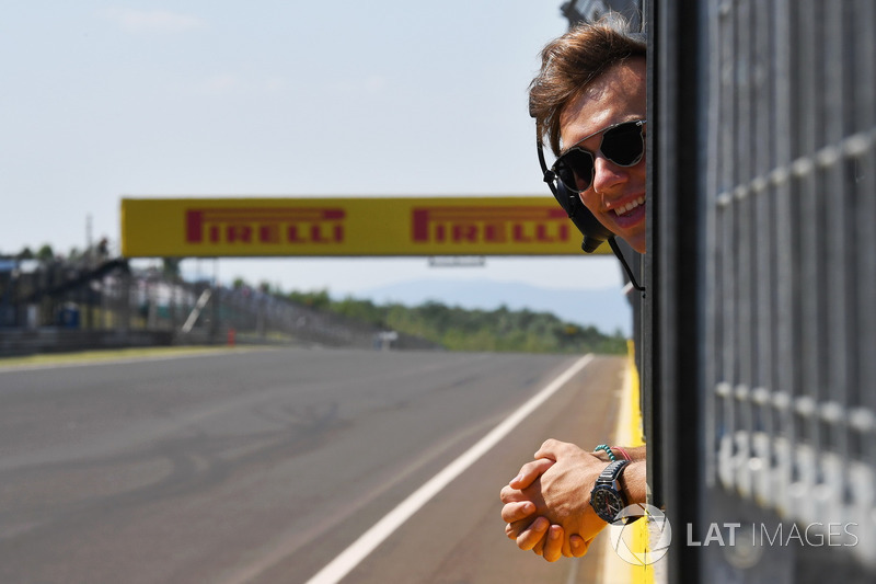 É oficial: Pierre Gasly fará sua estreia na F1 no GP da Malásia, já no próximo fim de semana.