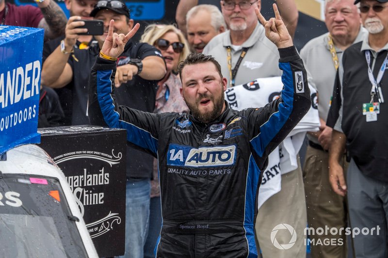 Race Winner Tyler Dippel, Young's Motorsports, Chevrolet Silverado