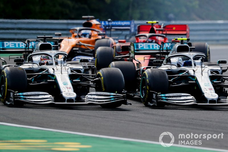 Valtteri Bottas, Mercedes AMG W10, Lewis Hamilton, Mercedes AMG F1 W10