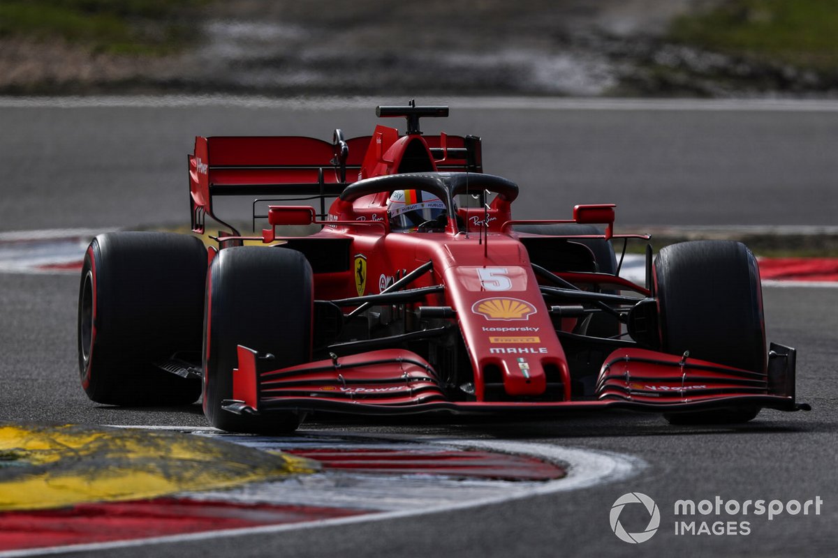 P11 Sebastian Vettel, Ferrari SF1000