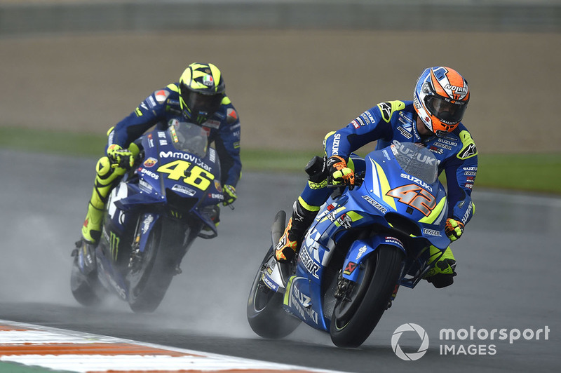 Alex Rins protagonizó un gran premio formidable en Valencia