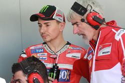 Jorge Lorenzo, Ducati Team, mit Gigi Dall'Igna, Ducati Team General Manager