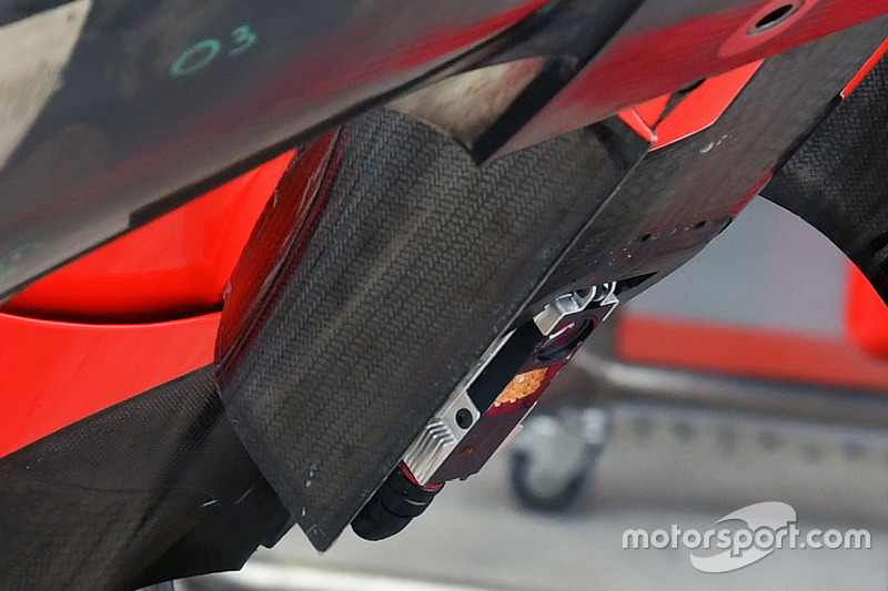 Ferrari: Streben & Sensor