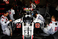 Естебан Гутьєррес, Haas F1 Team VF-16
