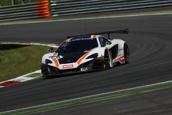#59 Garage 59, McLaren 650 S GT3: Ендрю Уотсон, Струан Мур, Алекс Фонтана