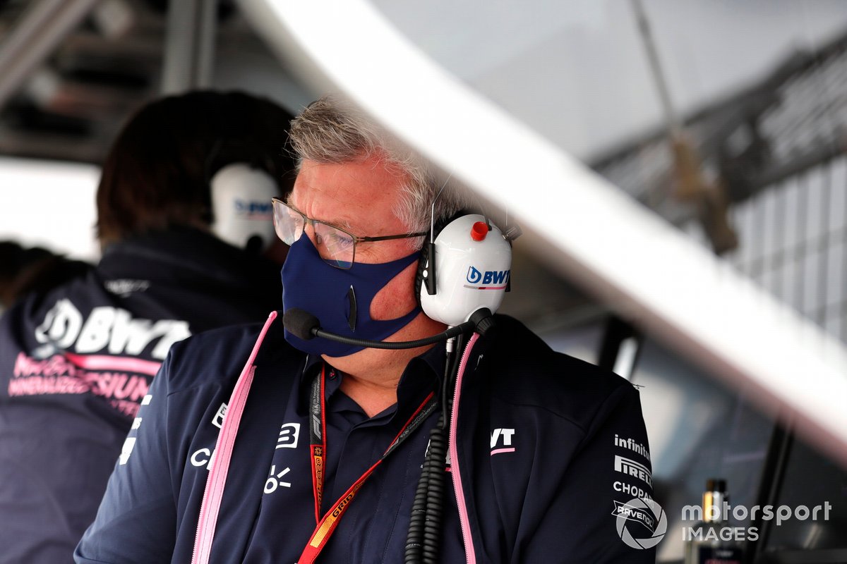 Otmar Szafnauer, Team Principal and CEO, Racing Point Sergio Perez, Racing Point