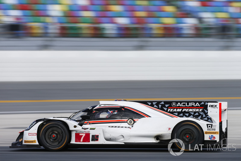 #7 Acura Team Penske Acura DPi, P: Еліо Кастроневес, Рікі Тейлор, Грем Рейхол