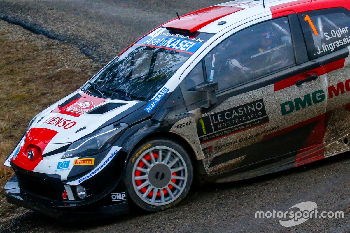 Pereli Toyota Gazoo Racing WRT, Sébastien Ogier dan navigator Julien Ingrassia menggeber Toyota Yaris WRC di hari kedua Reli Monte Carlo 2021, Jumat (22/1/2021).
