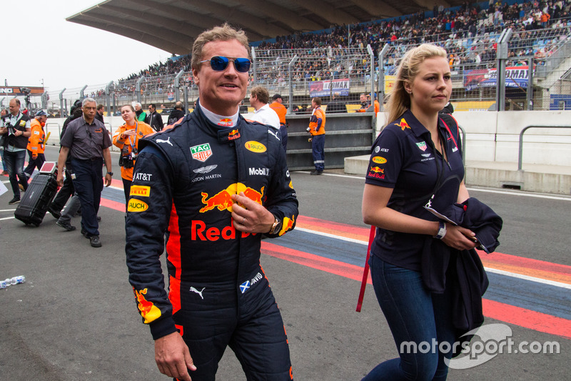 A Red Bull zandvoorti F1-es parádéja