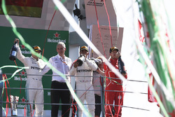 Podium: race winner Lewis Hamilton, Mercedes AMG F1, second place Valtteri Bottas, Mercedes AMG F1, third place Sebastian Vettel, Ferrari