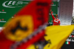 Podium: Sebastian Vettel, Ferrari SF16-H