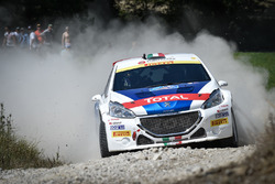 Paolo Andreucci e Anna Andreussi, Peugeot 208 T16, Peugeot Sport Italia, festaggiano la vittoria