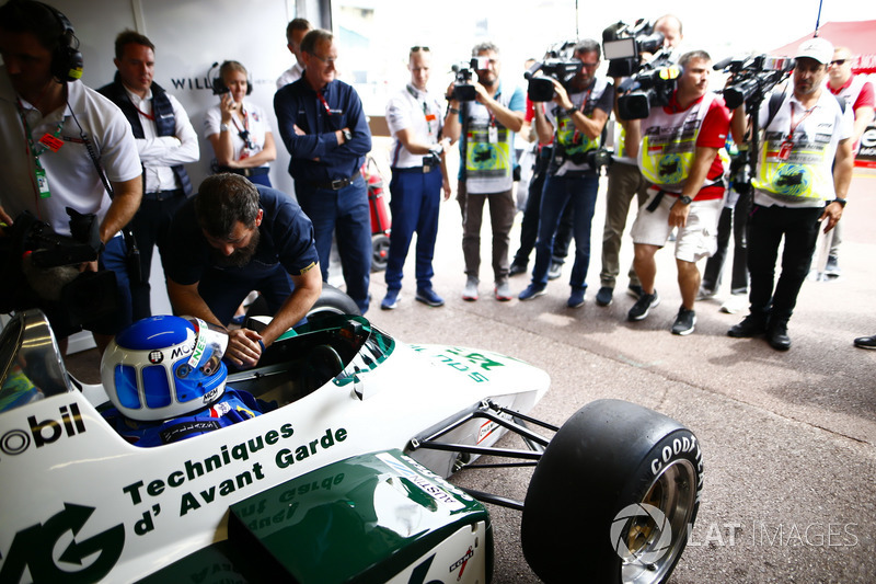 Persiapan eks kampiun F1, Keke Rosberg dan Nico Rosberg