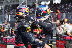 Race winner Daniel Ricciardo, Red Bull Racing (Right) celebrates with his second placed team mate Ma