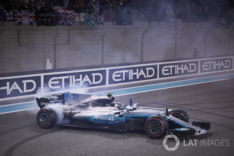 Bottas ve Mercedes'in zaferi