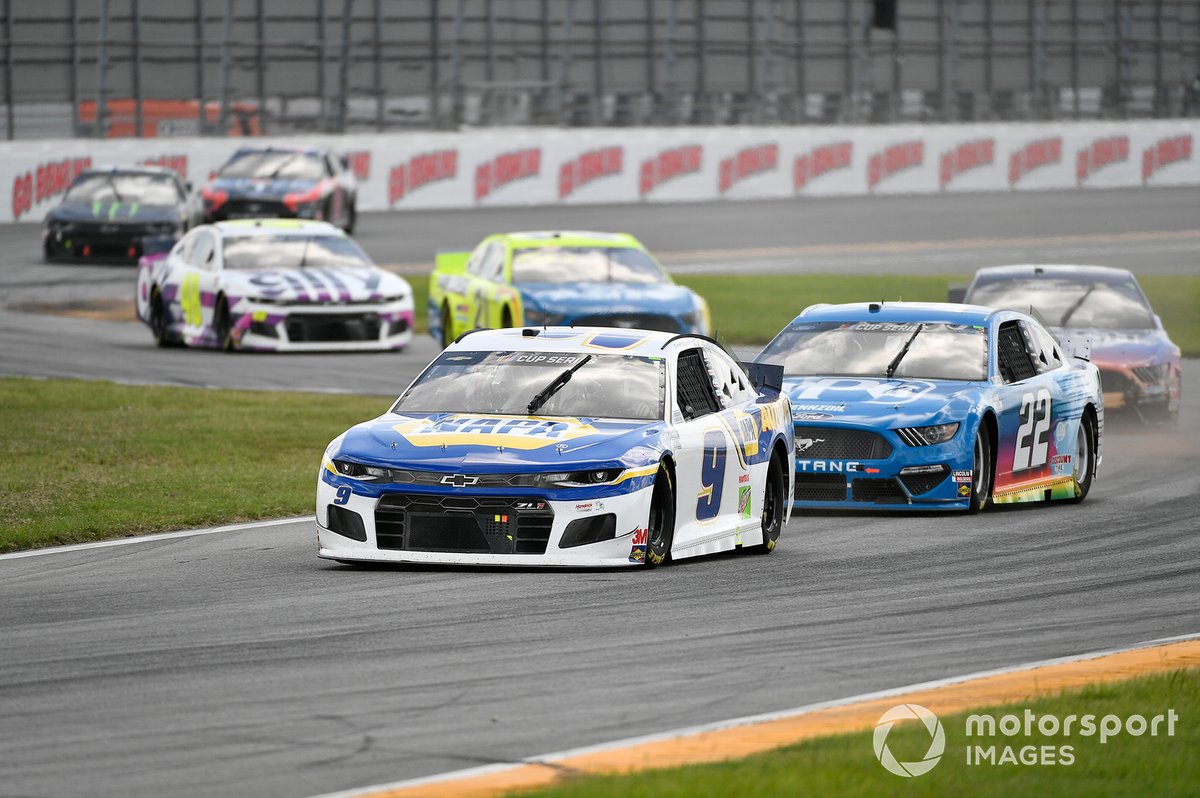 Chase Elliott, Hendrick Motorsports, Chevrolet Camaro, Joey Logano, Team Penske, Ford Mustang