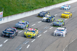 Stienes Longin, PK Carsport, comanda il gruppo