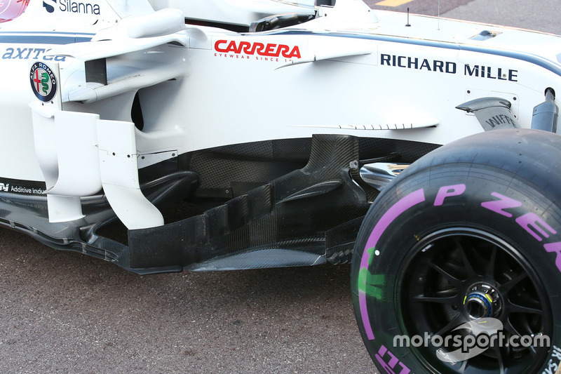 Sauber C37