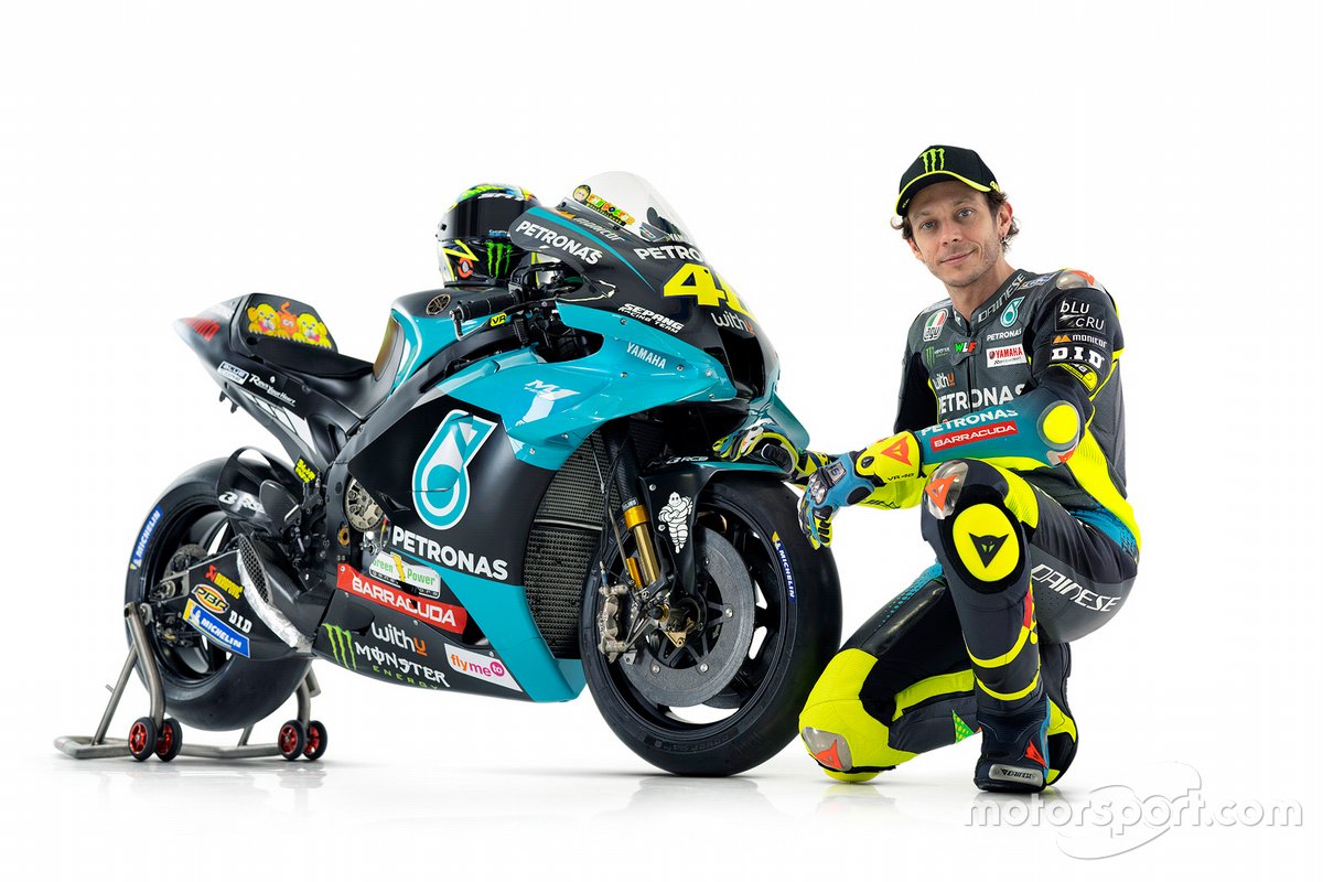Pembalap veteran MotoGP, Valentino Rossi, dalam balutan seragam Petronas Yamaha SRT, tim yang akan diperkuatnya pada 2021.