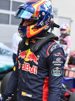 Карлос Сайнс-мол., Scuderia Toro Rosso