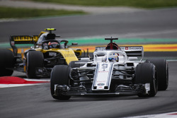 Маркус Ерікссон, Sauber C37, Карлос Сайнс-мол., Renault Sport F1 Team R.S. 18