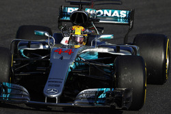 Yarış galibi Lewis Hamilton, Mercedes AMG F1 W08