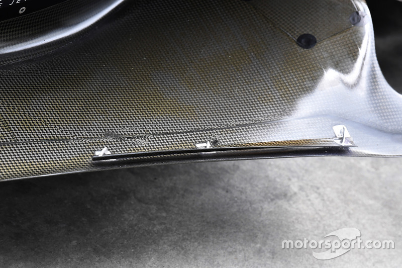 Detalle del suelo del RS17 del Renault Sport F1 Team