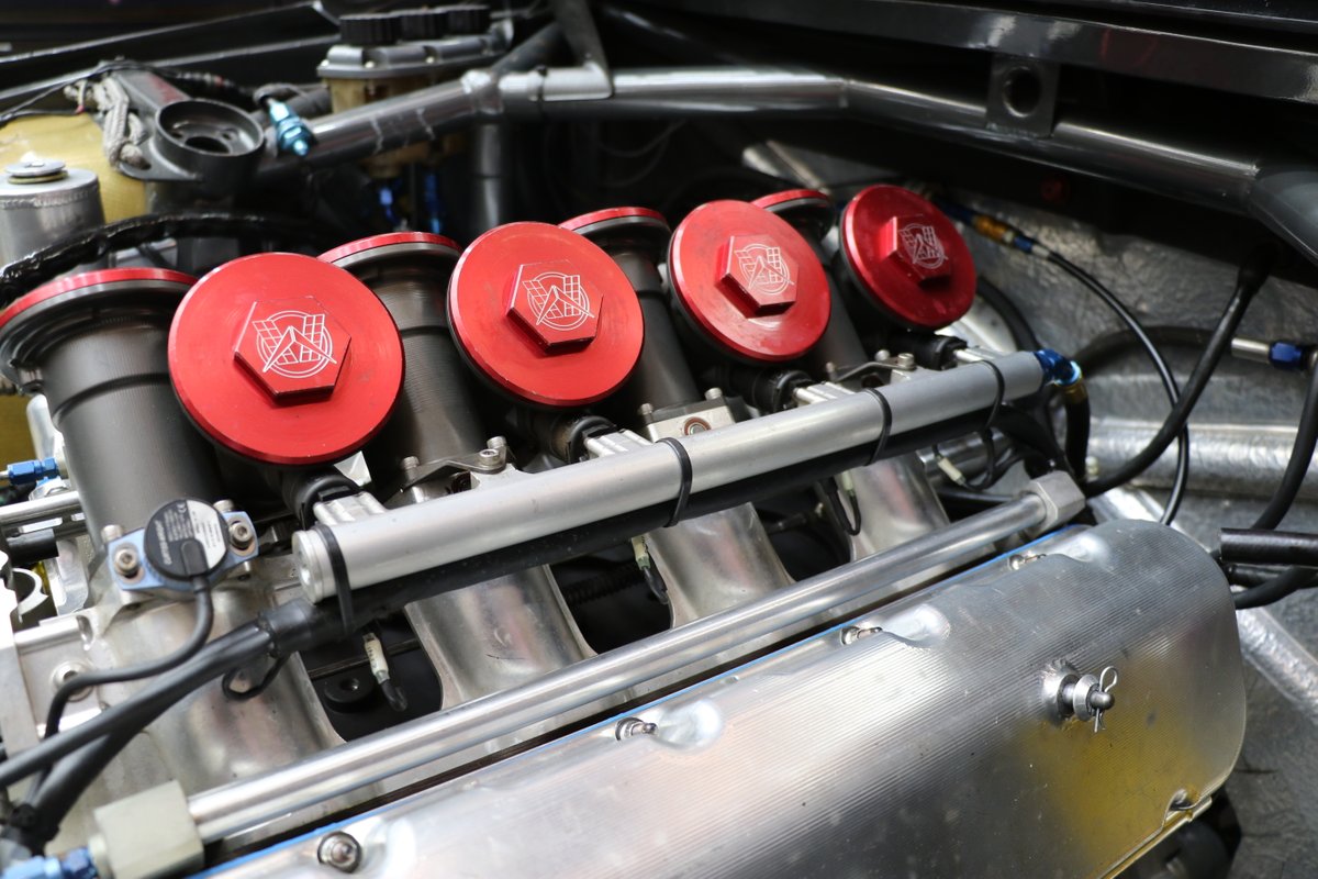 Walkinshaw Racing Supercars V8 engine