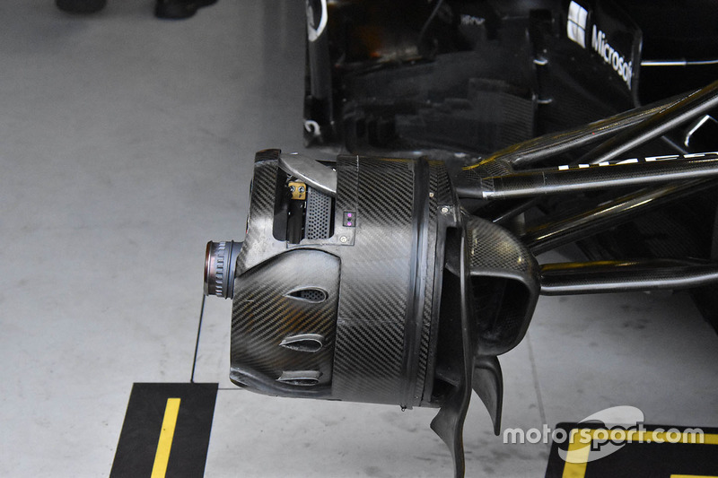Renault Sport F1 Team R.S. 18 ön fren detay