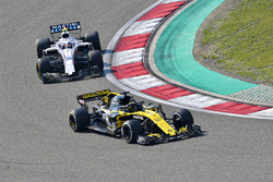 Nico Hulkenberg, Renault Sport F1 Team R.S. 18 ve Sergey Sirotkin, Williams FW41