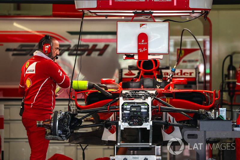 Ferrari SF70H: Chassis