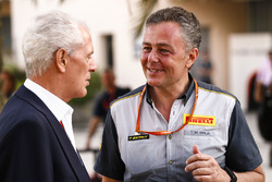 Marco Tronchetti Provera, Başkan Yardımcısı ve Direktör, Pirelli ve Mario Isola, Yarış Direktörü, Pi