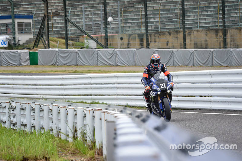 #21 Yamaha Factory Racing Team: Katsuyuki Nakasuga, Alex Lowes, Michael Van Der Mark