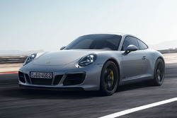 Porsche 911 Carrera 4 GTS