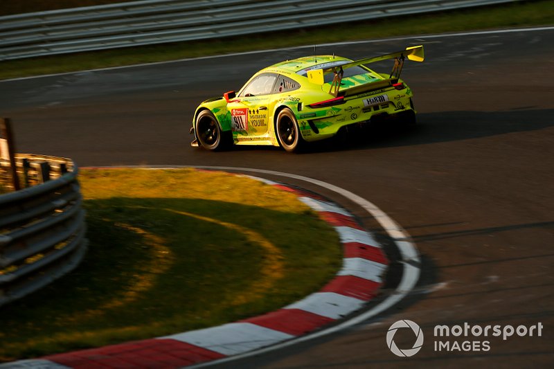 Porsche 911 GT3 R команды Manthey Racing