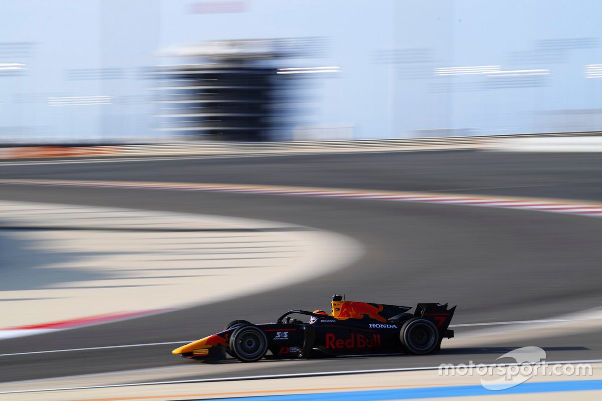Yuki Tsunoda, Carlin