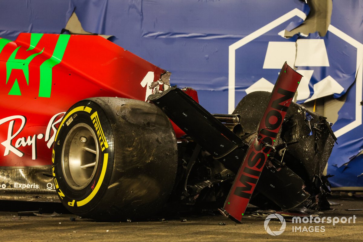 Разбитая машина Шарля Леклера, Ferrari SF21