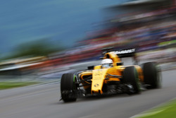 Kevin Magnussen, Renault Sport F1 Team RS16
