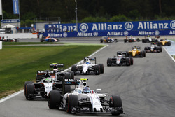 Valtteri Bottas, Williams FW38 voor Nico Hulkenberg, Sahara Force India F1 VJM09