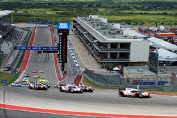 Старт: #1 Porsche Team Porsche 919 Hybrid: Ніл Яні, Андре Лоттерер, Нік Тенді лідирують