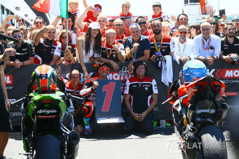 Race winner Marco Melandri, Ducati Team