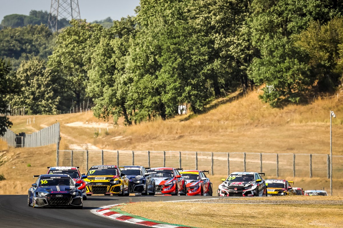 Gilles Magnus, Comtoyou Team Audi Sport, Audi RS 3 LMS