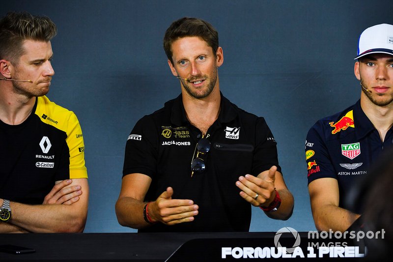 Nico Hulkenberg, Renault F1 Team, Romain Grosjean, Haas F1 et Pierre Gasly, Red Bull Racing lors de la conférence de presse
